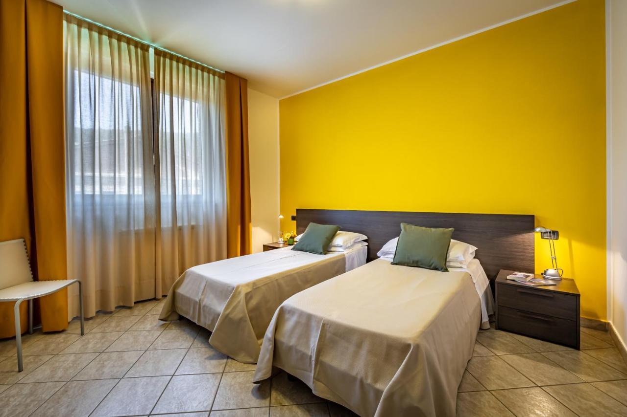 Casa Vacanze Arianna Rosia Exterior photo